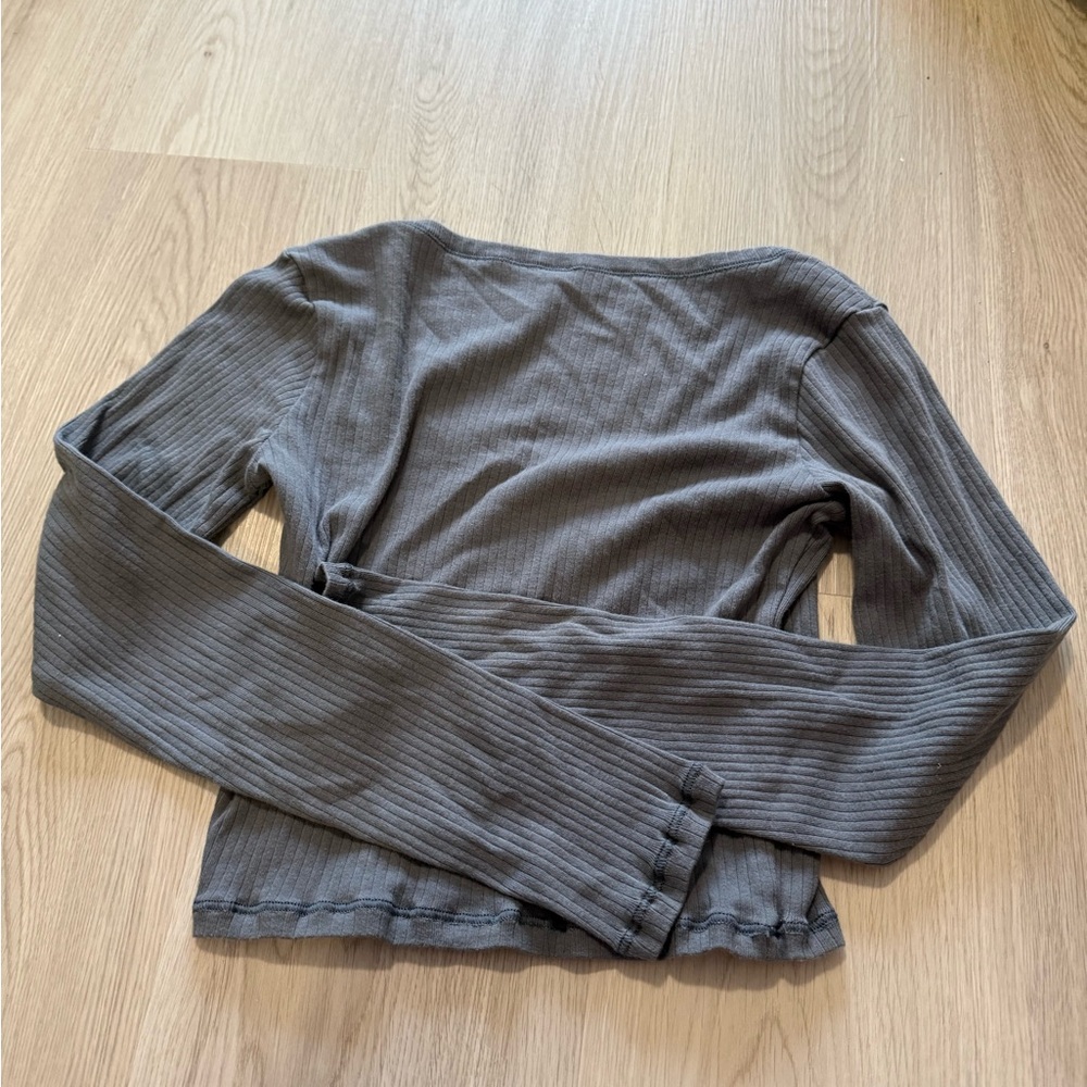 Charcoal Long Sleeve Ribbed Top - Picture 2 of 3